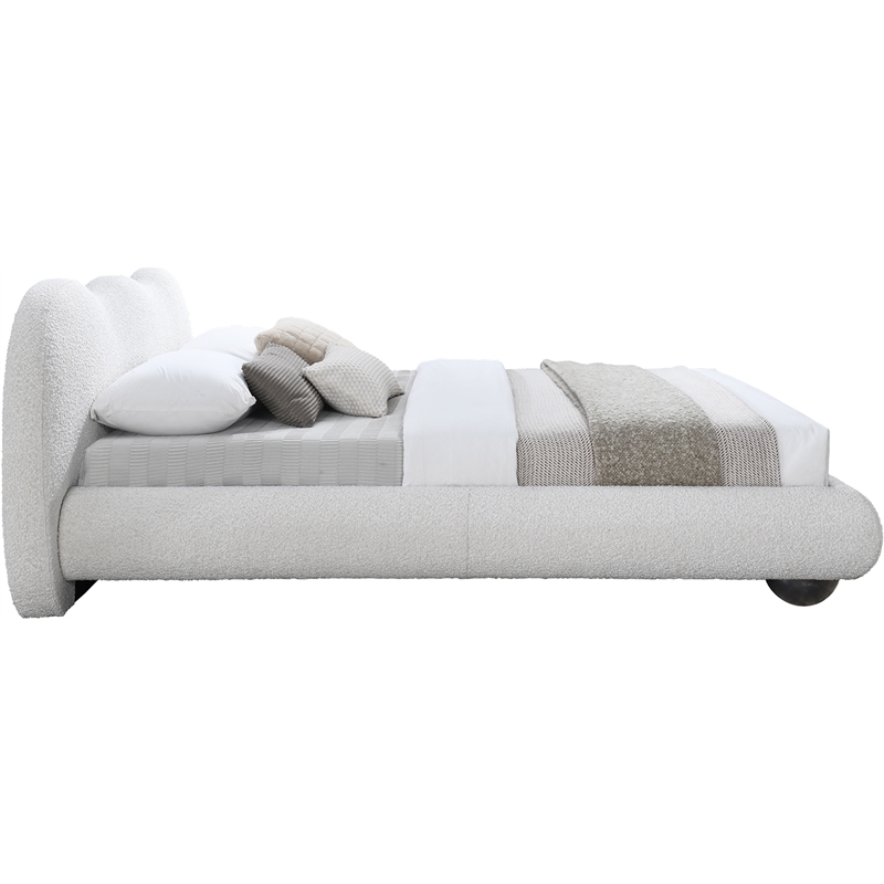 Meridian Furniture Hyde Contemporary Boucle Fabric Full Bed in Cream