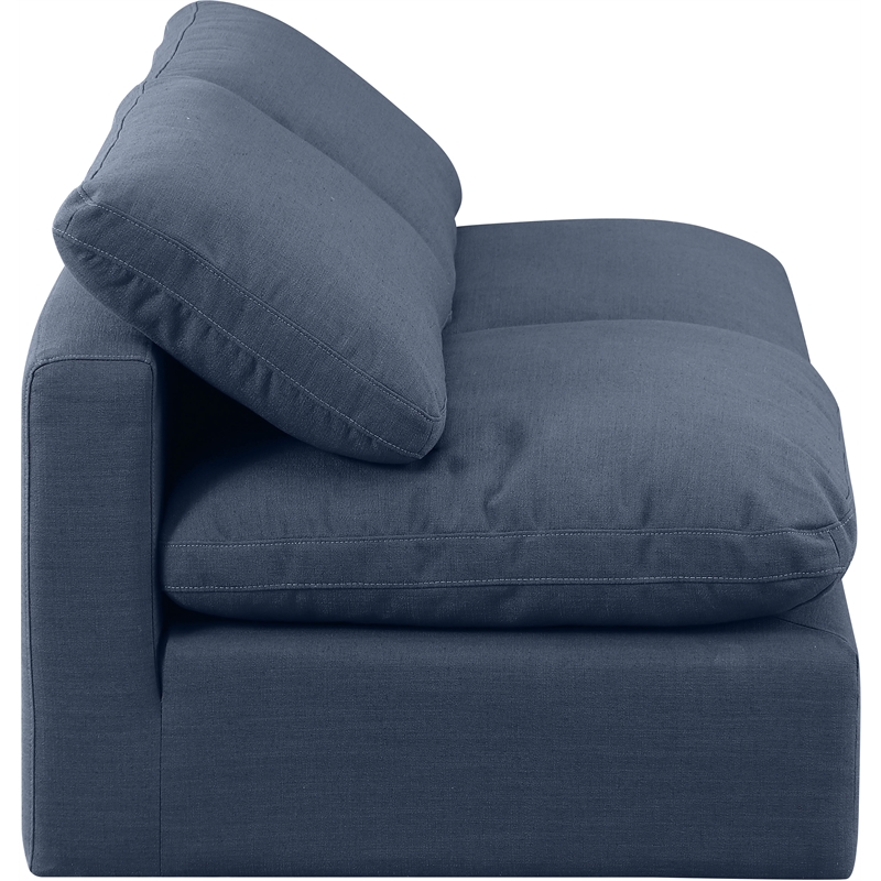 Meridian Furniture Indulge 70