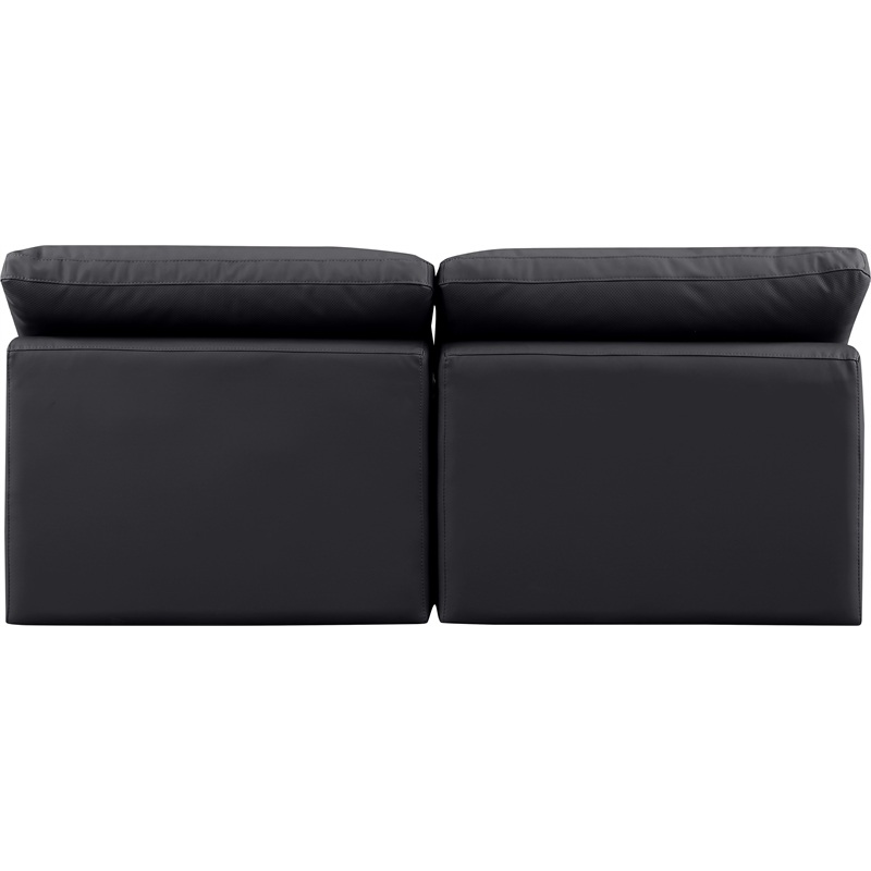 Meridian Furniture Indulge 70