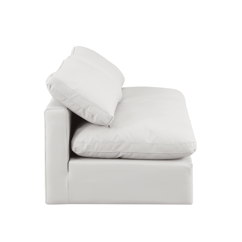 Meridian Furniture Indulge 70