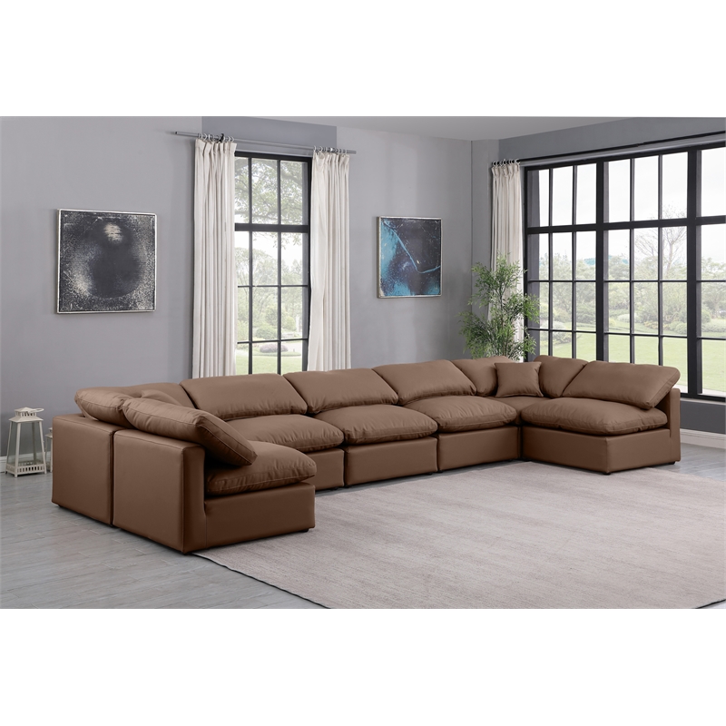 Meridian Furniture Indulge 234