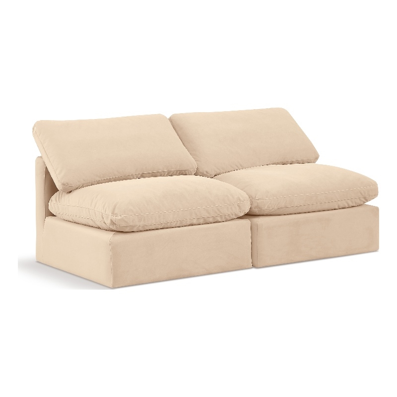 Meridian Furniture Indulge 70