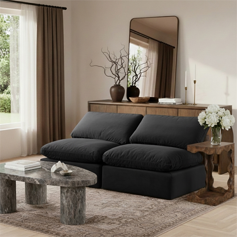 Meridian Furniture Indulge 70