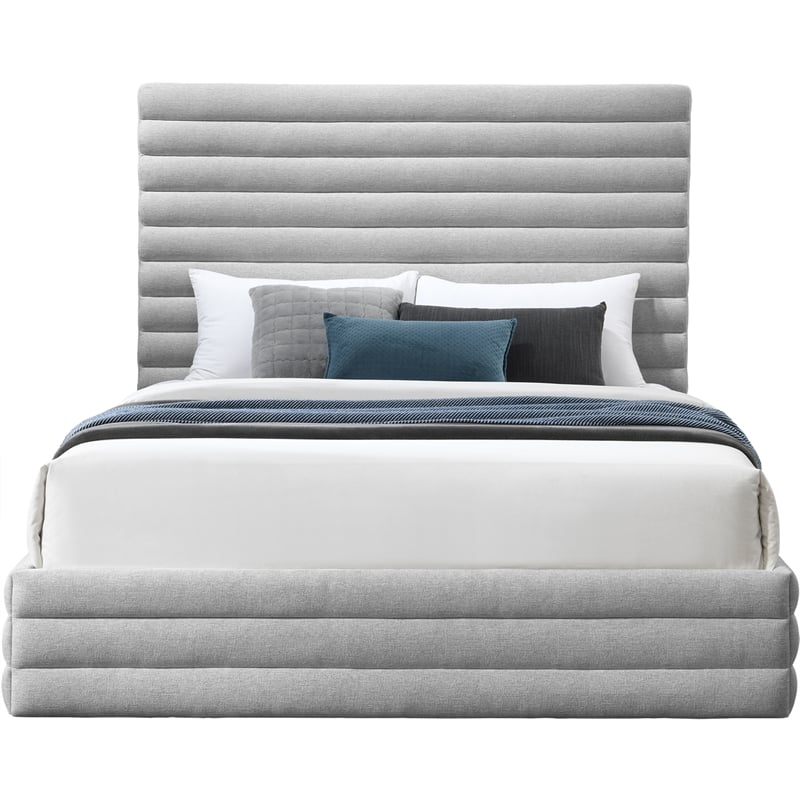 Meridian Furniture Maxwell Grey Linen Textured Fabric Queen Bed