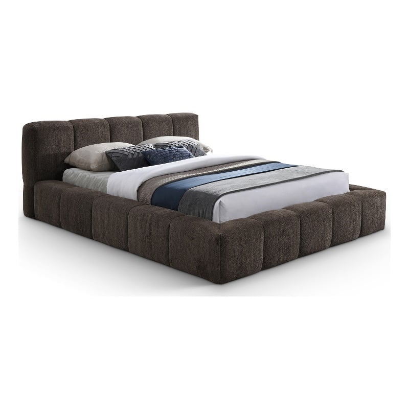 Meridian Furniture Carlin Brown Chenille Fabric Queen Bed