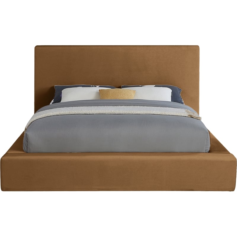 Meridian Furniture Dorian Saddle Velvet Queen Bed