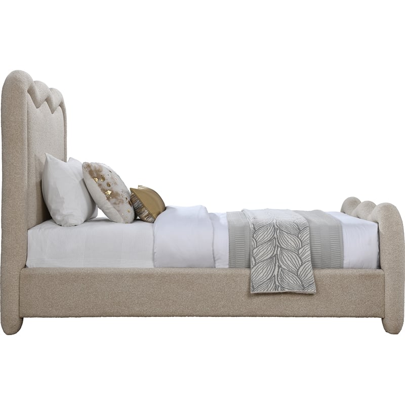 Meridian Furniture Gavin Beige Chenille Fabric Twin Bed