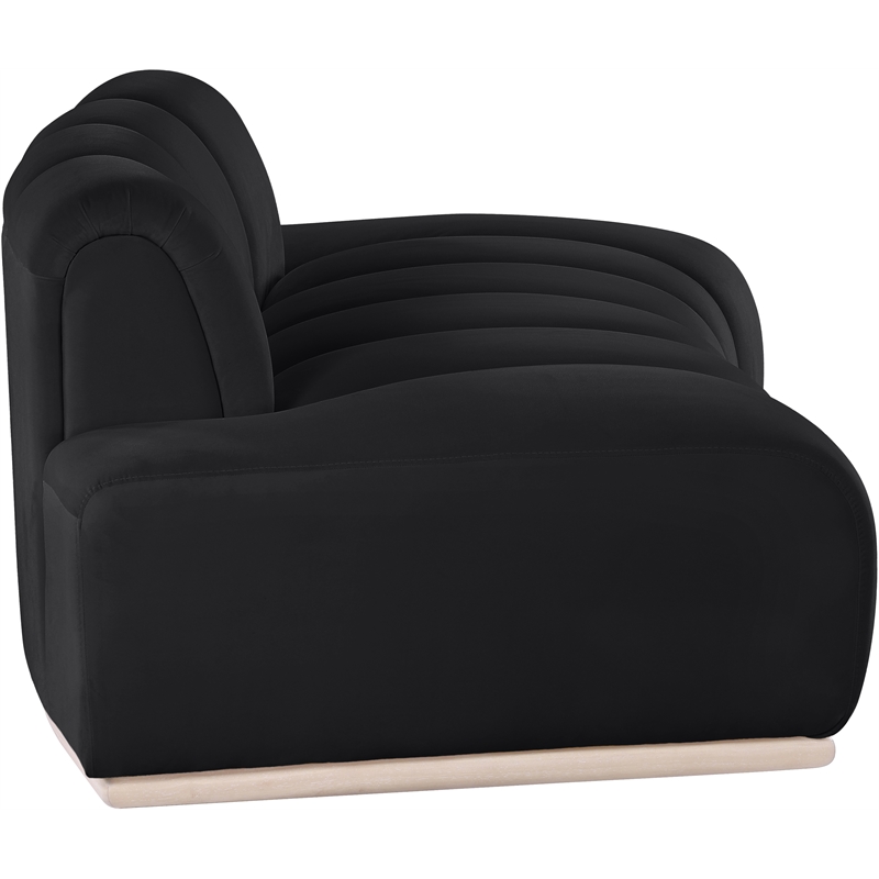 Meridian Furniture Jace Black Velvet Loveseat