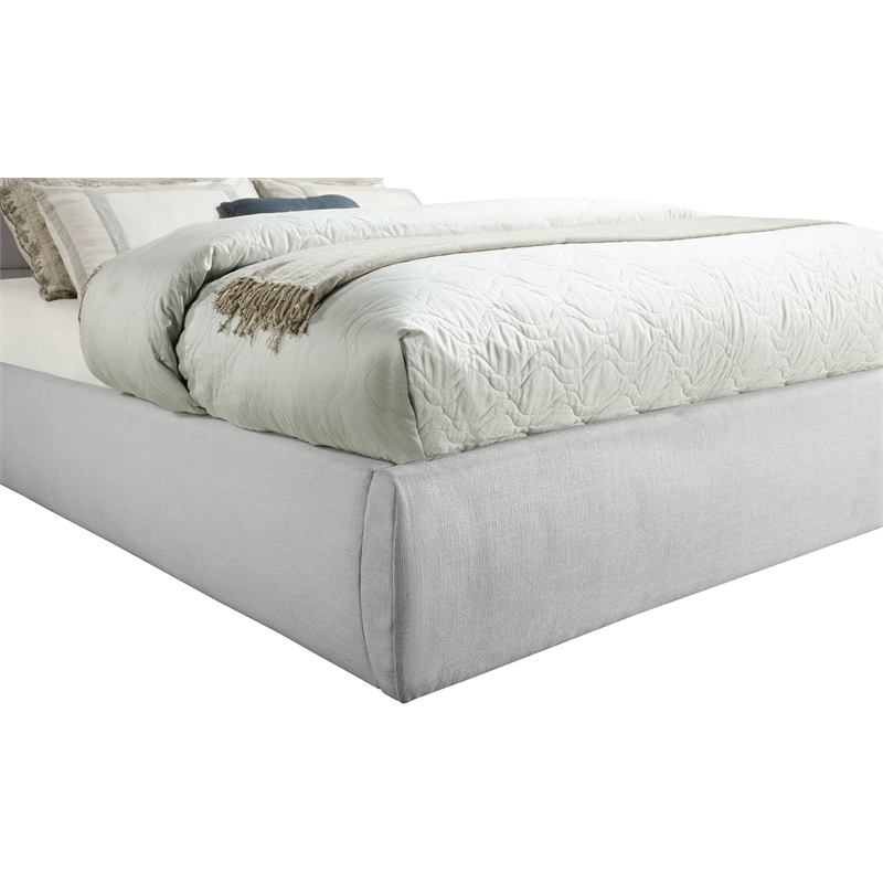 Meridian Furniture Adam Grey Linen Textured Fabric Full Bed