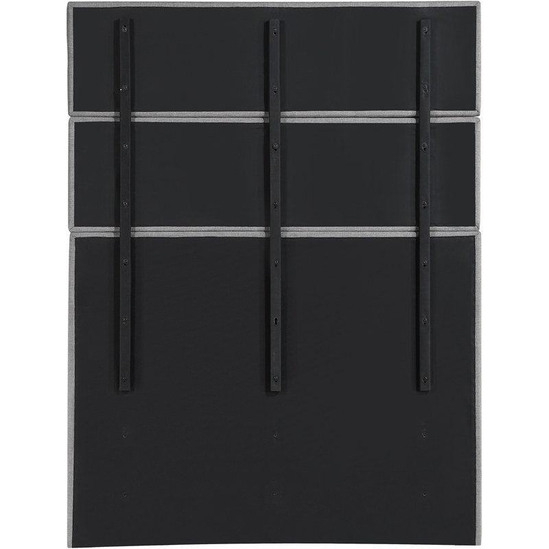 Meridian Furniture Adam Grey Linen Textured Fabric Queen Bed