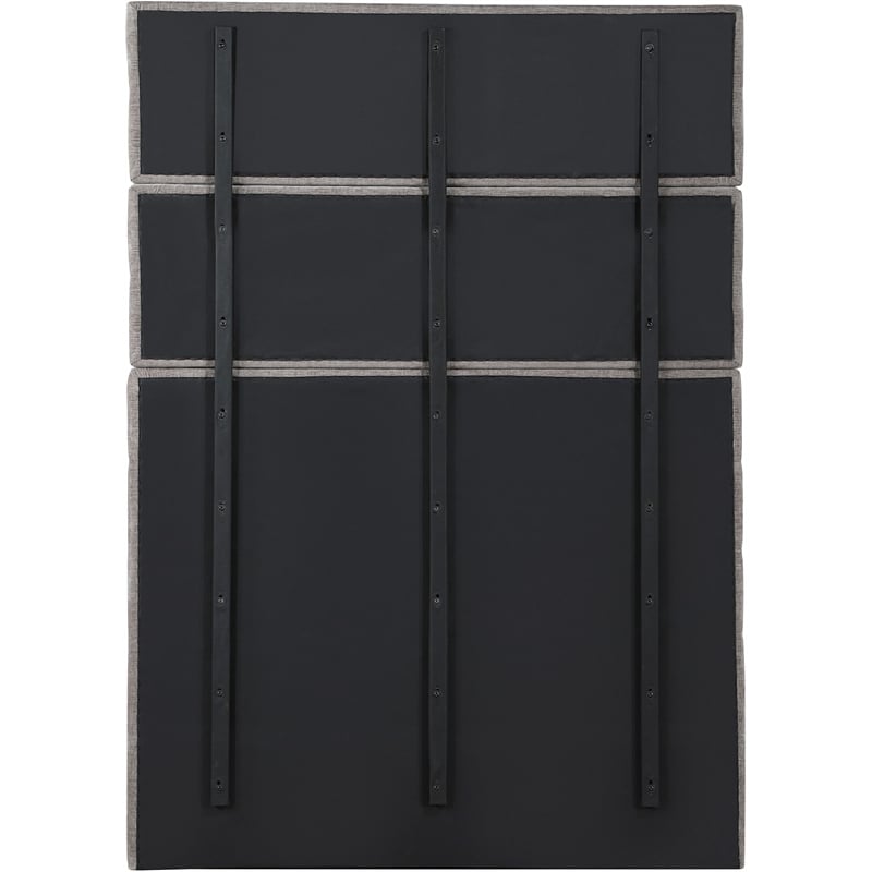 Meridian Furniture Adam Grey Chenille Fabric Full Bed