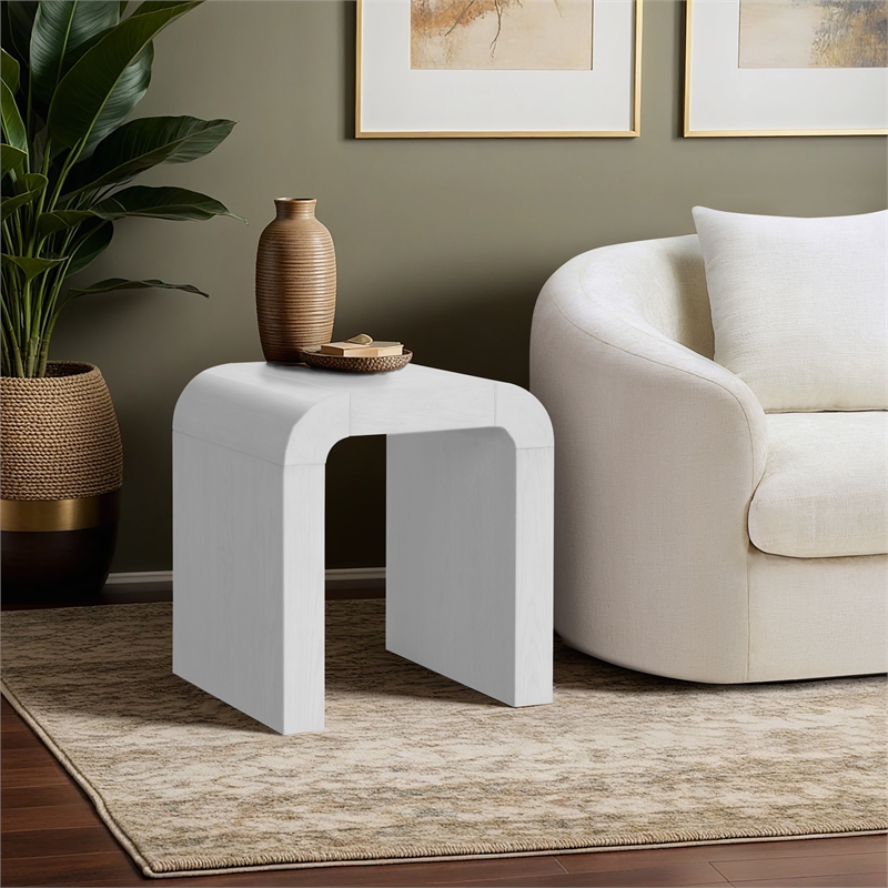 Meridian Furniture Toulon White Oak Veneer End Table