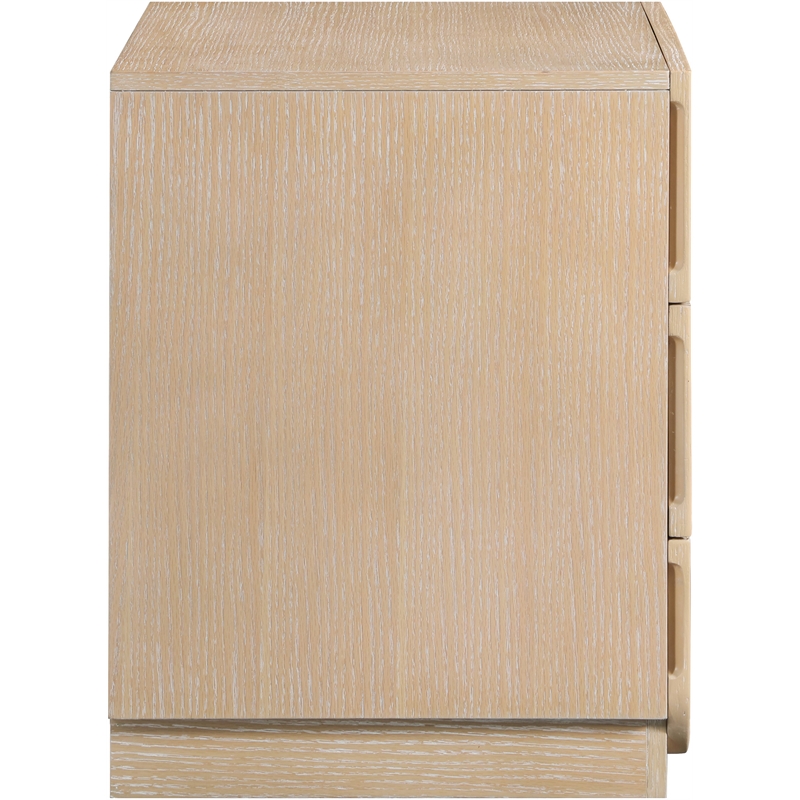 Meridian Furniture Scallop Natural Oak Veneer Night Stand