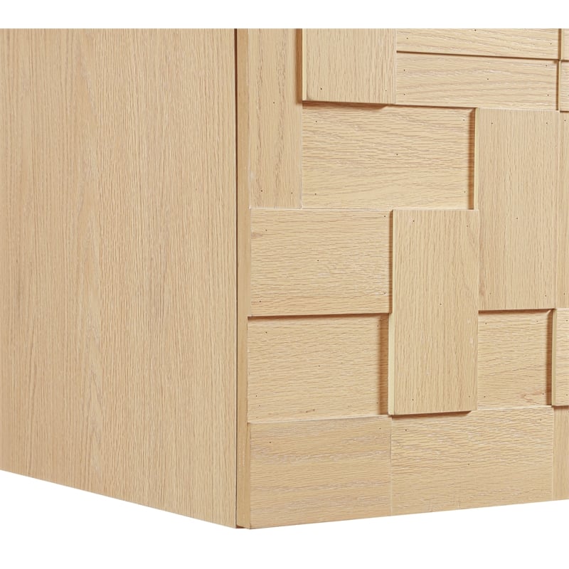 Meridian Furniture 30