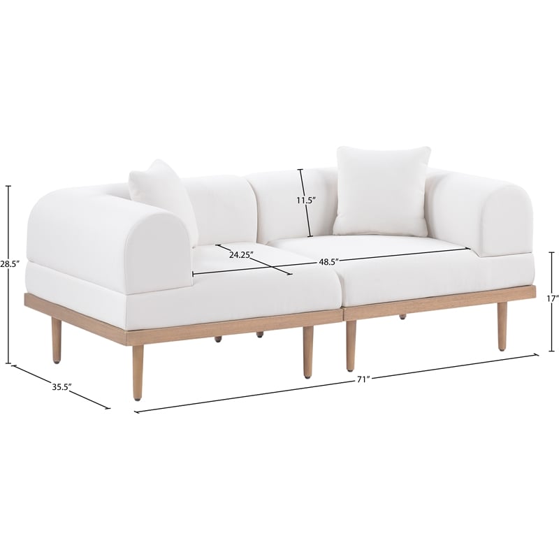 Meridian Furniture 71