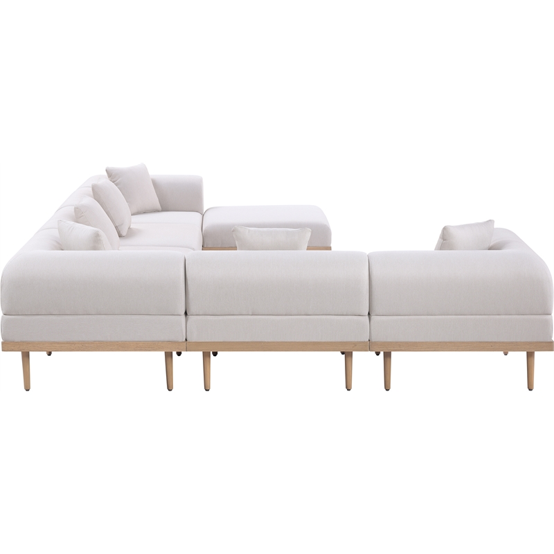 Meridian Furniture 142