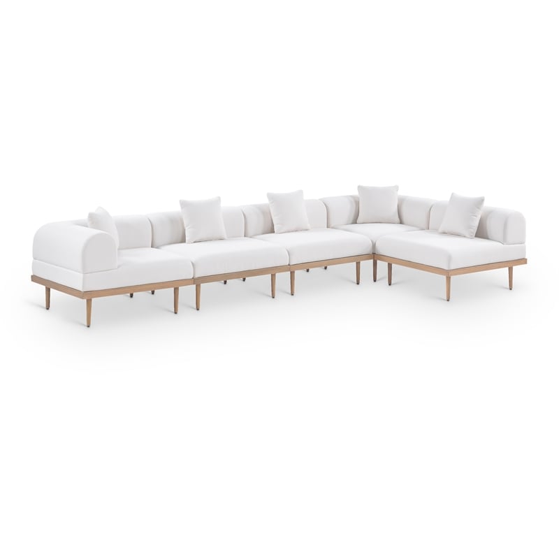 Meridian Furniture 142