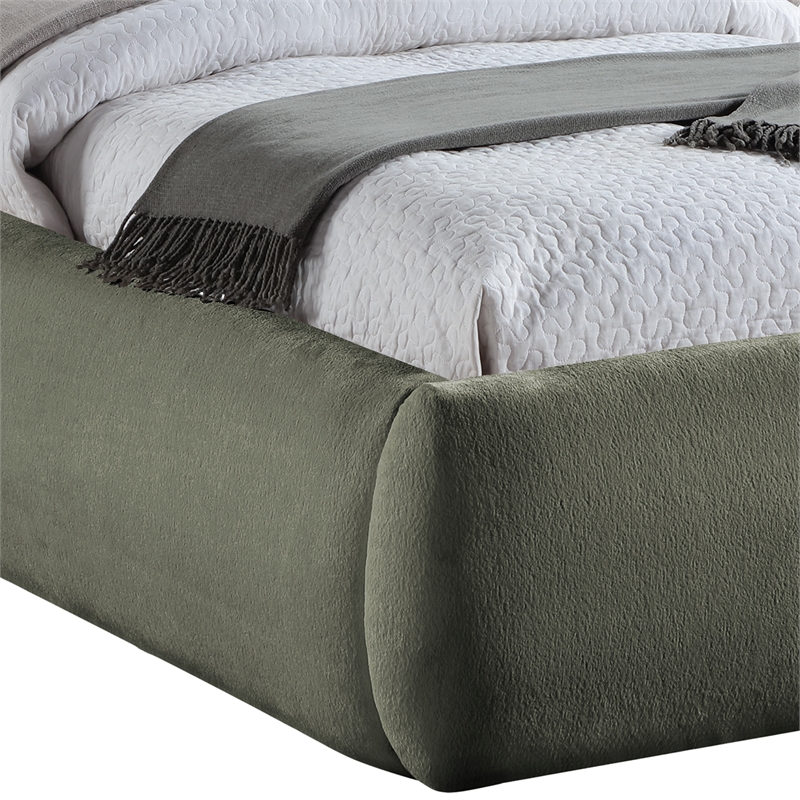 Meridian Furniture Sandro Green Chenille Fabric Upholstered Queen Bed