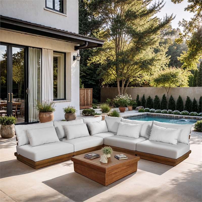 Meridian Furniture Mirella 112