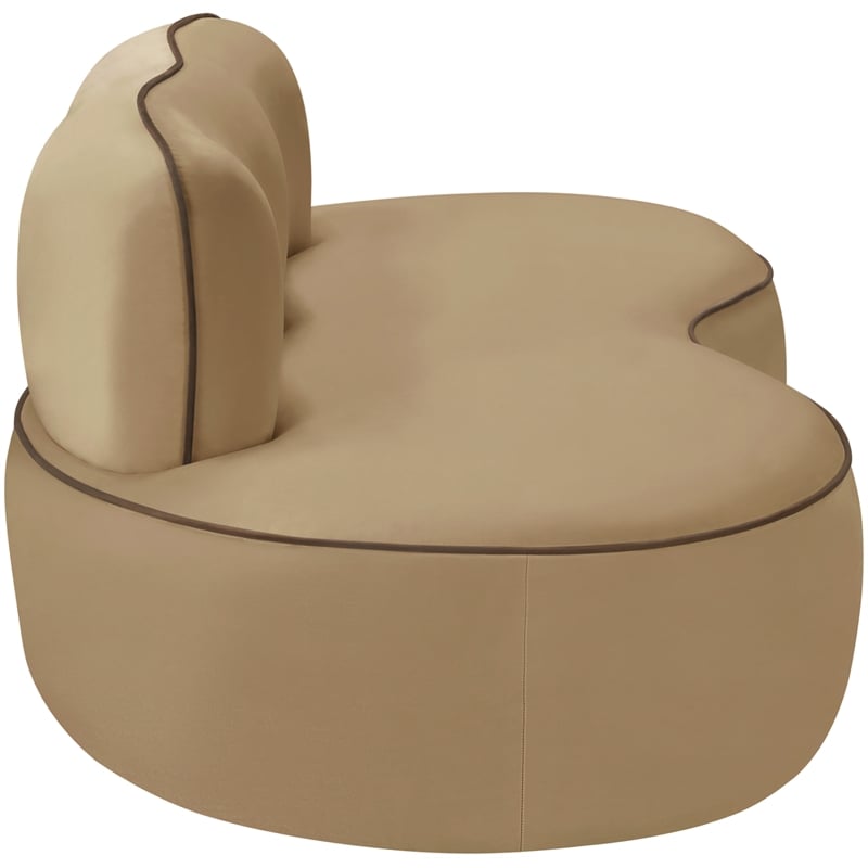 Meridian Furniture Swerve 77