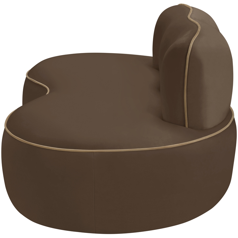 Meridian Furniture Swerve 77