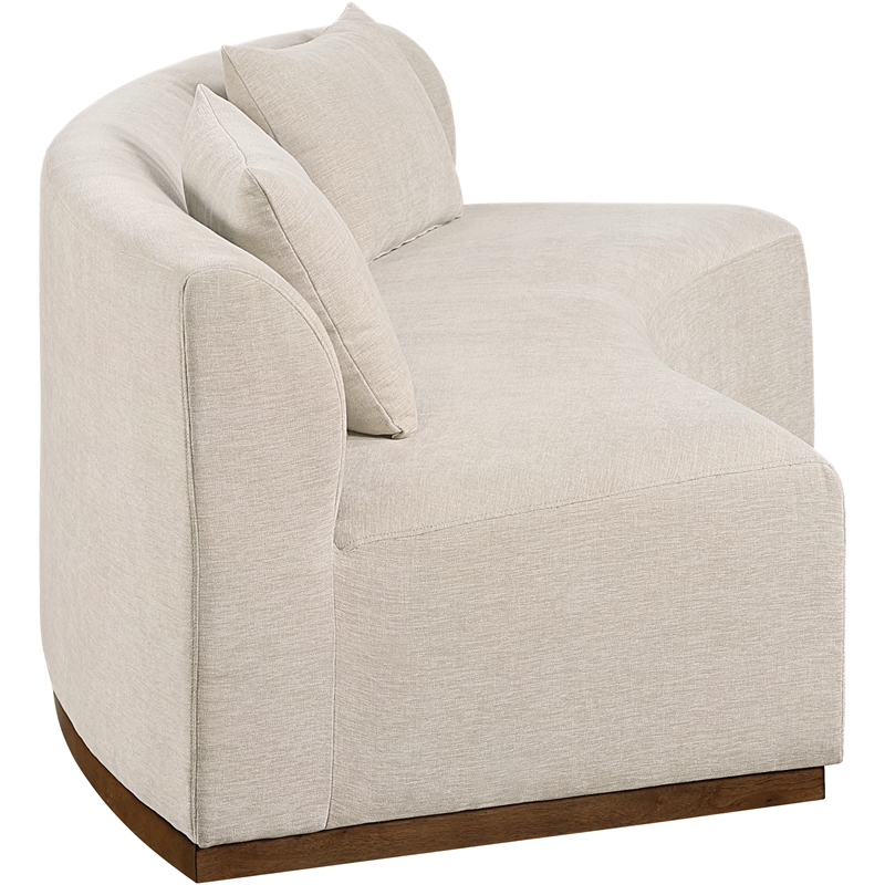 Meridian Furniture Avanti 104