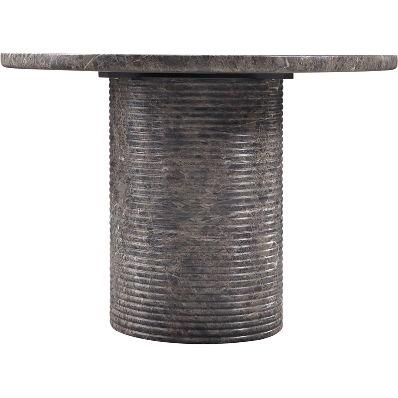 Meridian Furniture Rapallo 43