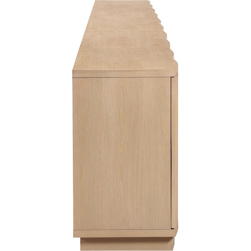 Meridian Furniture Aveline Natural Oak Veneer 5pc. Sideboard/Buffet