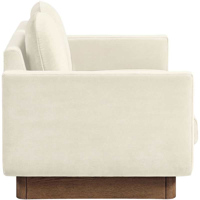 Meridian Furniture Diviento 63