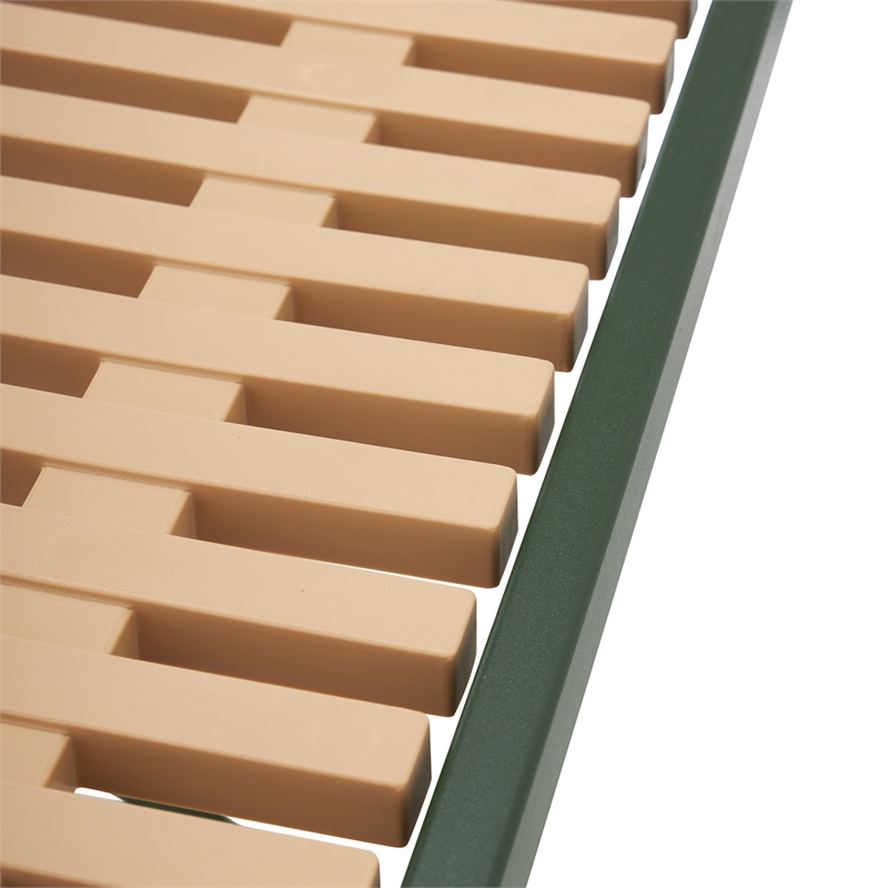 Meridian Furniture Marilla 27.75