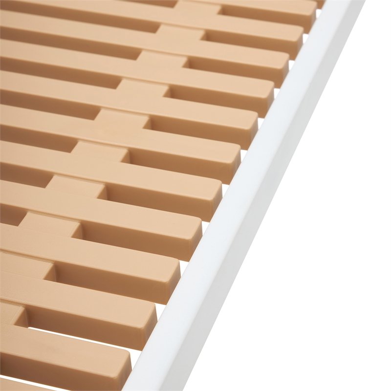 Meridian Furniture Marilla 27.75