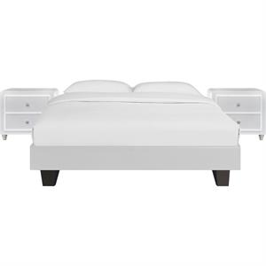 camden isle acton platform bed in king white with 2 nightstands