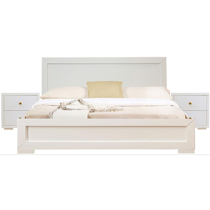 Camden Isle Queen Size Trent Wood Platform Bed in White with 2 Nightstands