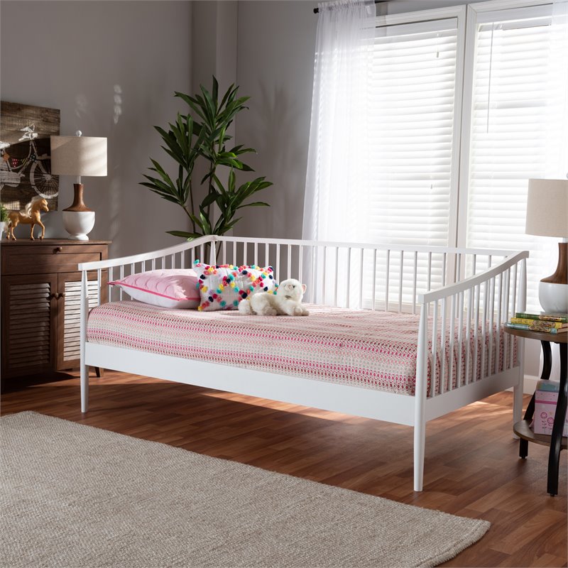Allora Traditional White Wood Twin Size Spindle Daybed