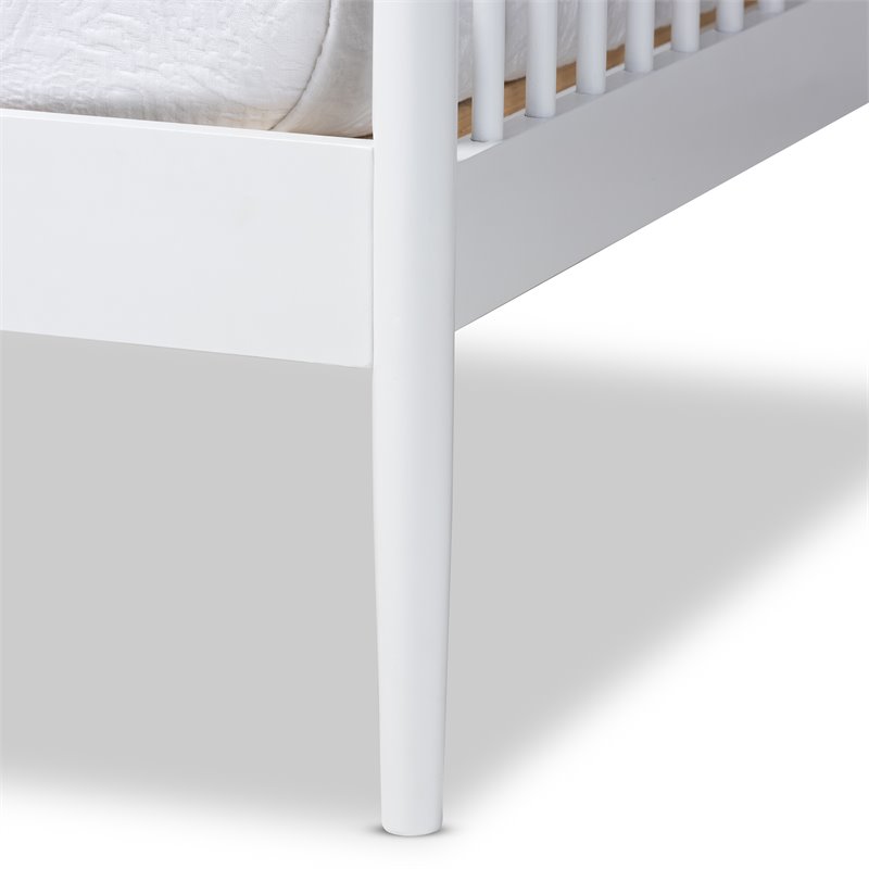 Allora Traditional White Wood Twin Size Spindle Daybed