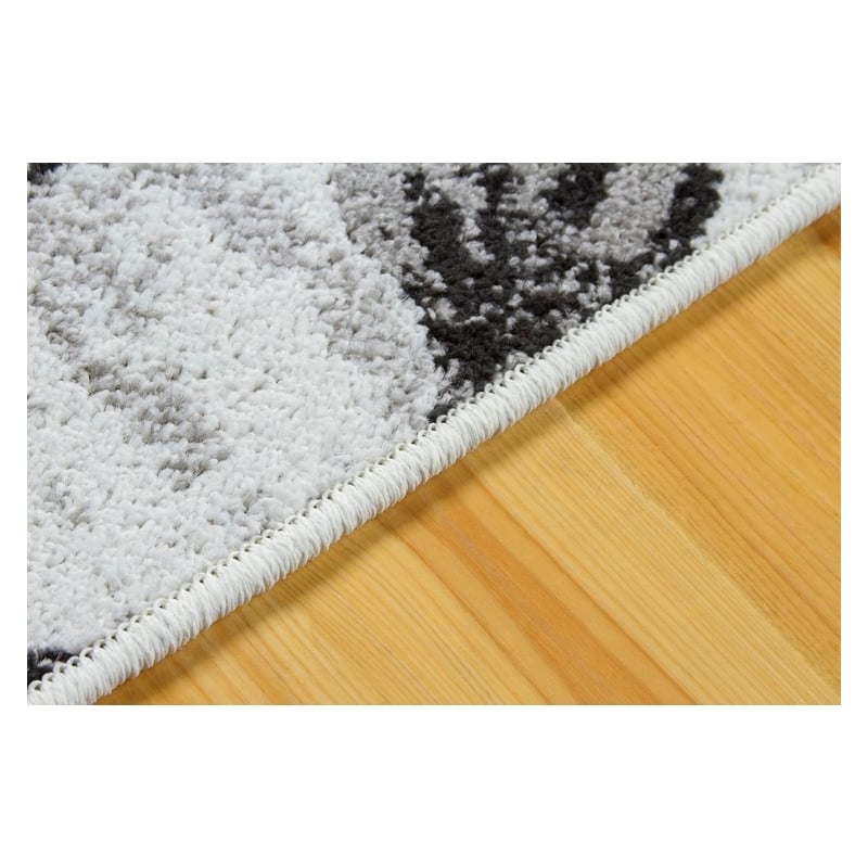 L'Baiet Luna Pink Floral Home Decor 5' x 7' Fabric Area Rug