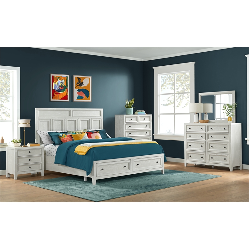 White Contemporary 3-Drawer Nightstand