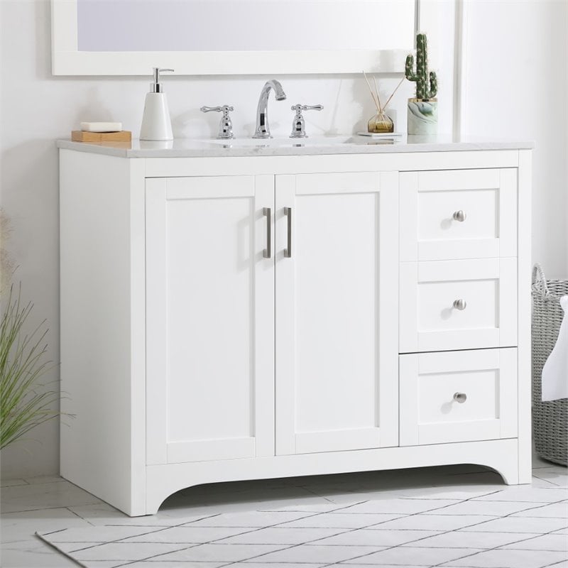 Elegant Decor Moore 42