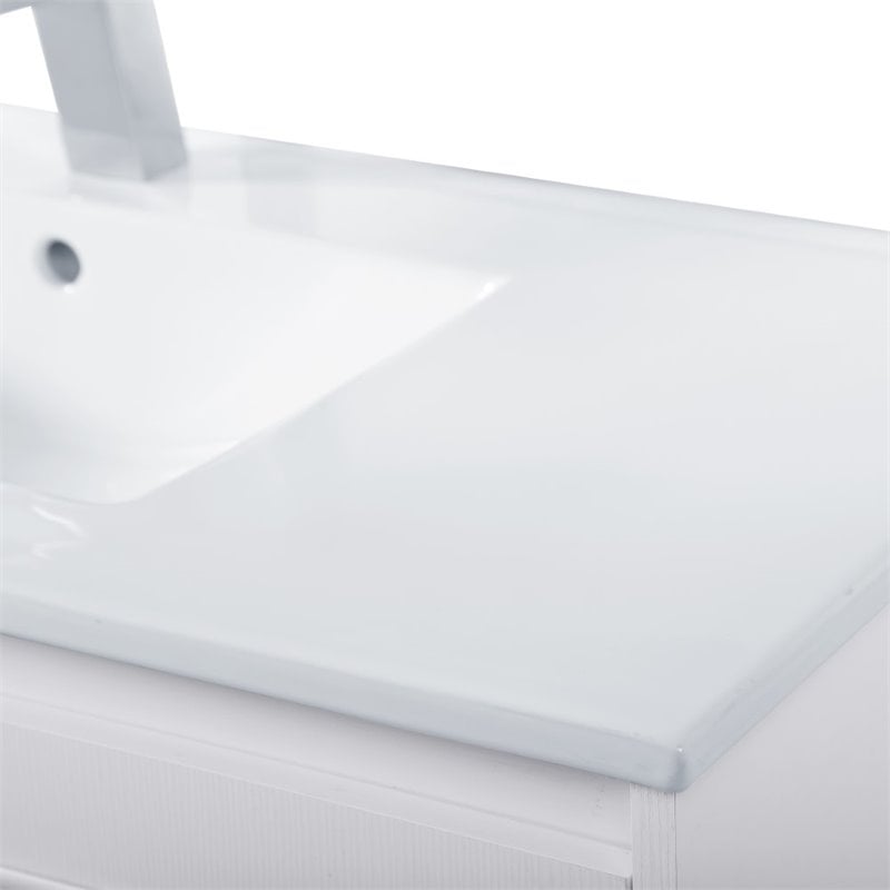 Elegant Decor Rasina 40