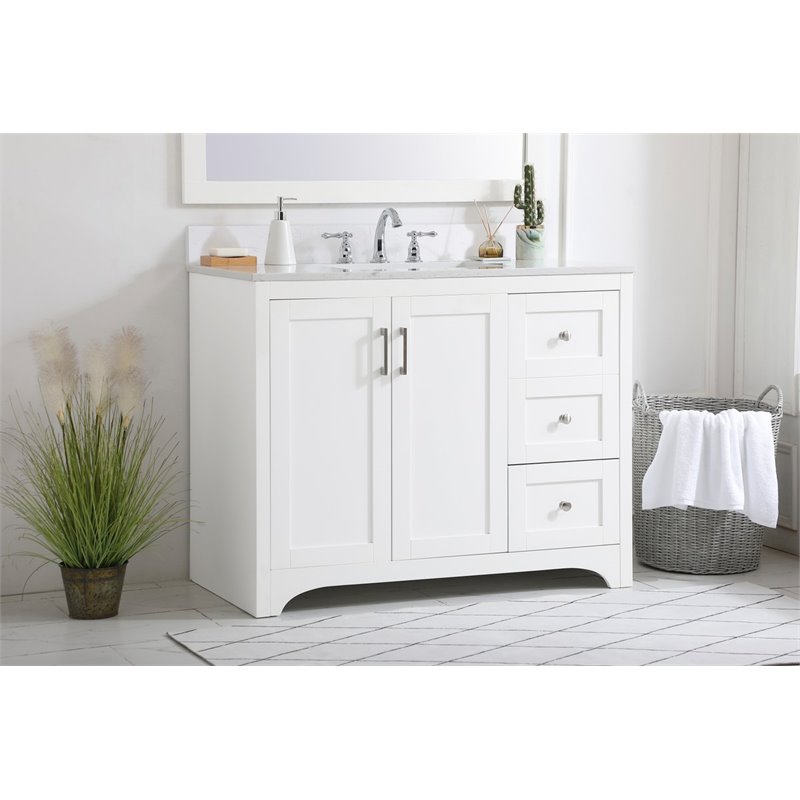 Elegant Decor Moore 42