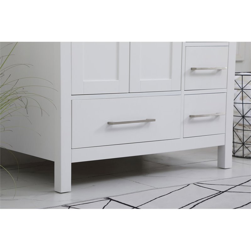 Elegant Decor Irene 32