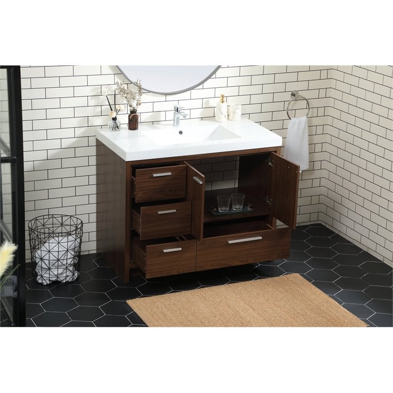 Elegant Decor Wyatt 42