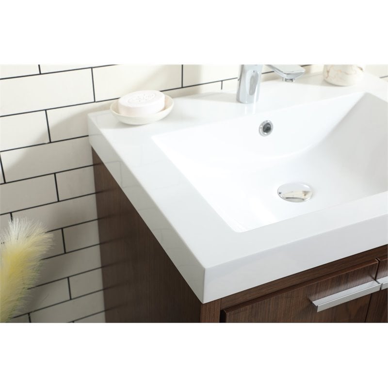 Elegant Decor Wyatt 24