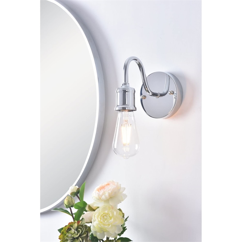 Living District Serif 1-Light Mid-Century Metal Wall Sconce in Chrome