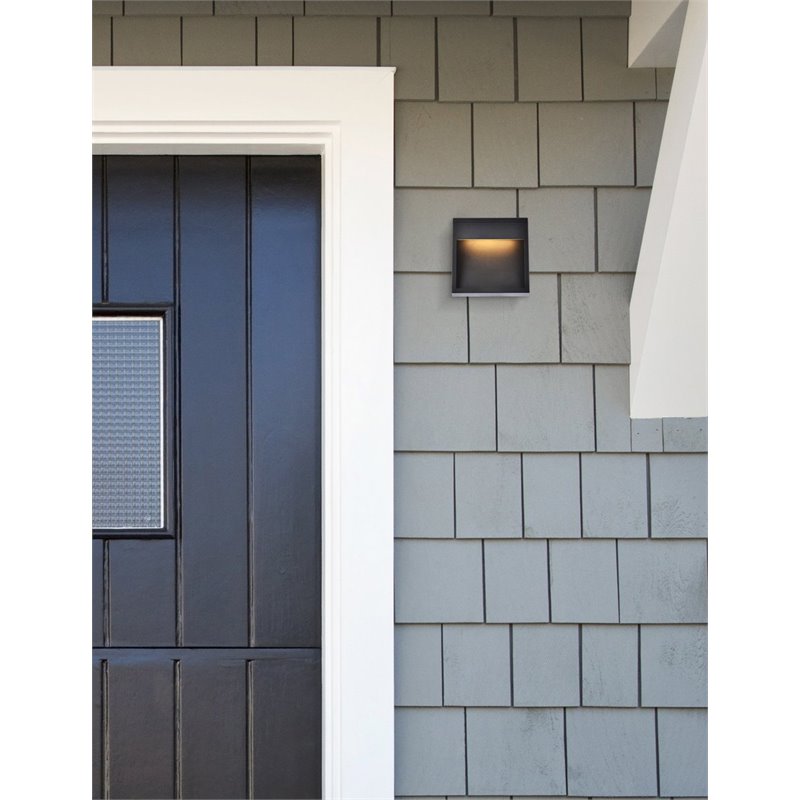 Living District Raine 1-Light Aluminum LED Wall Sconce in Black