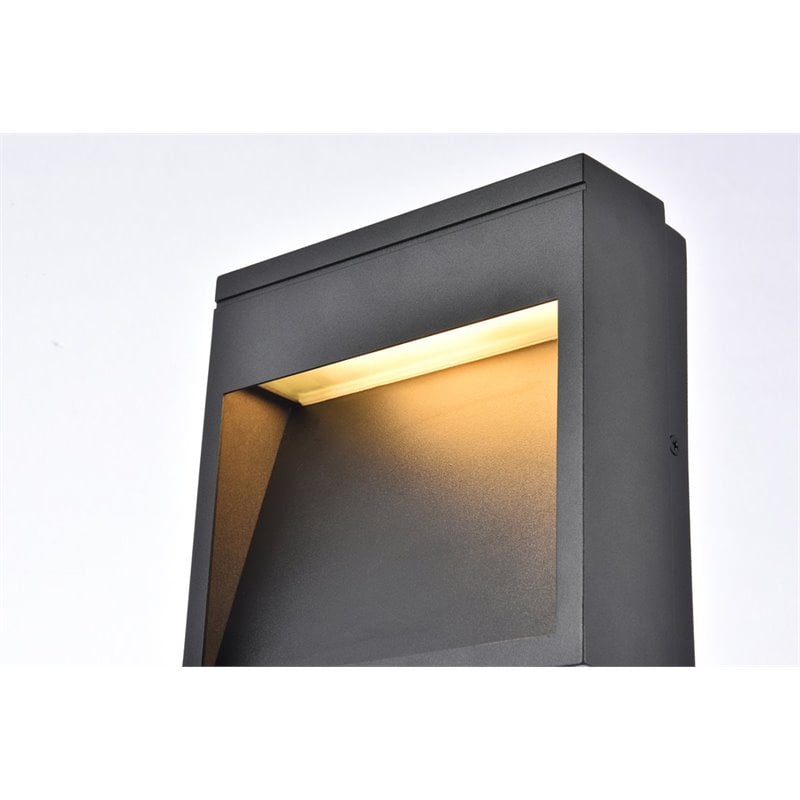 Living District Raine 1-Light Aluminum LED Wall Sconce in Black
