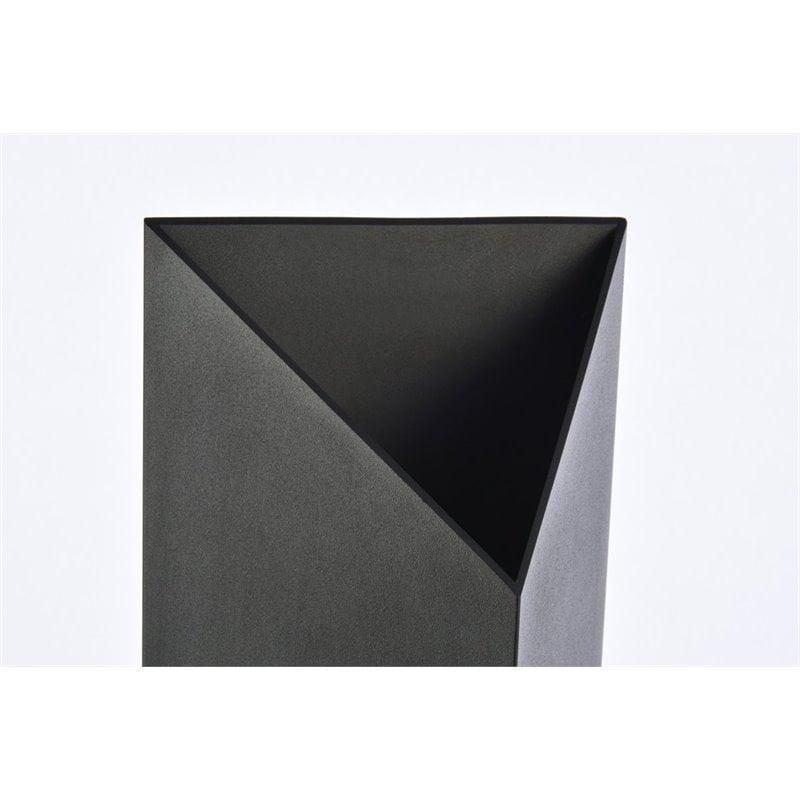 Living District Raine 1-Light Modern Style Aluminum LED Wall Sconce - Black