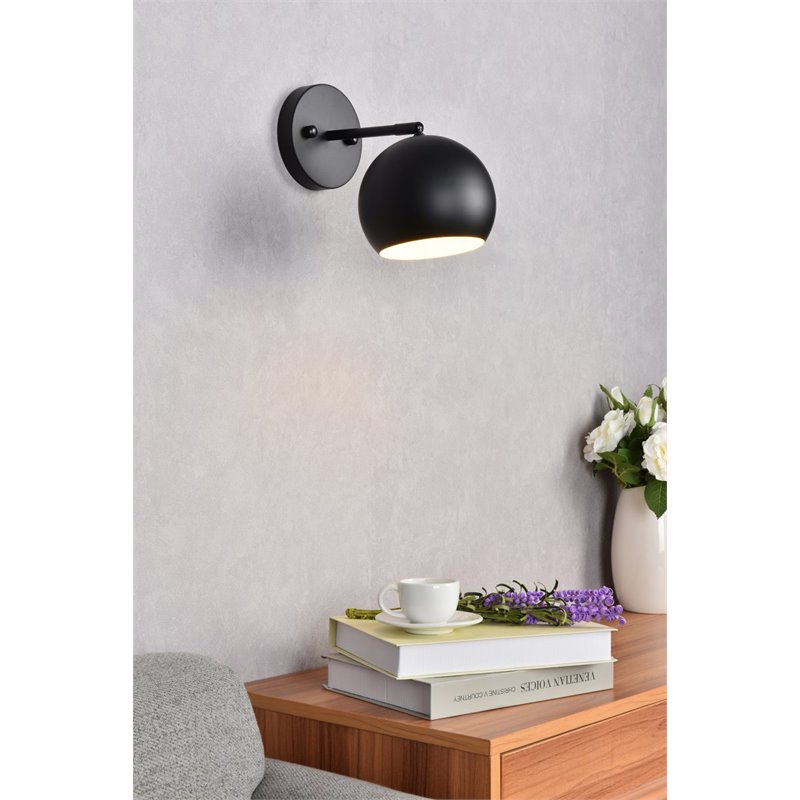 Living District Othello 1-Light Mid-Century Metal Wall Sconce in Black