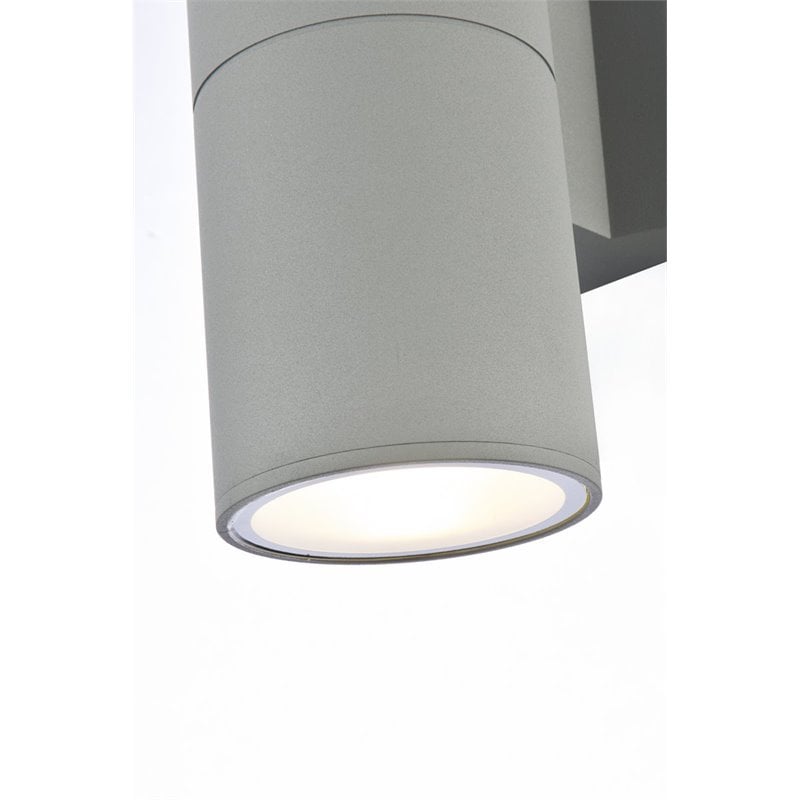 Living District Raine 1-Light Modern Aluminum Outdoor Wall Light in Silver