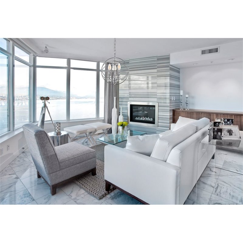 Living District Wallace 3-Light Mid-Century Metal Pendant in Chrome and Clear